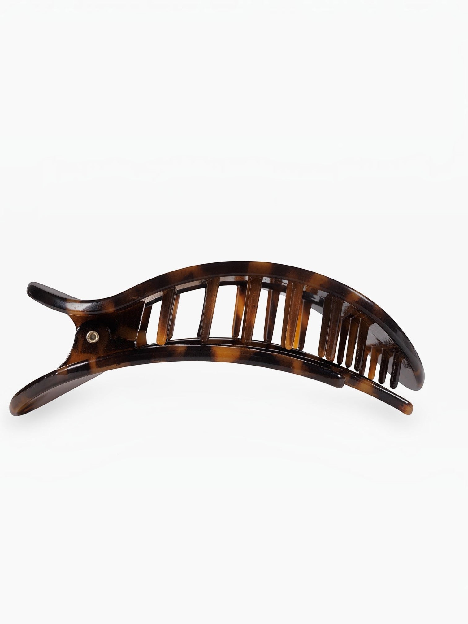 Mialur large flat round hair clip in brown tortoise shell pattern with bendable teeth for comfortable all-day wear.